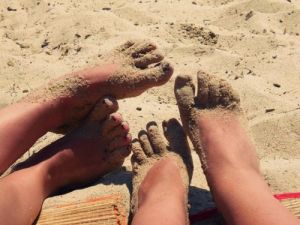 An Australian Christmas - mylusciouslife.com - sand in your toes2.jpg